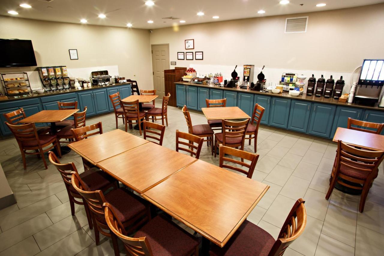 Country Inn & Suites By Radisson, Harrisburg West Mechanicsburg Bagian luar foto